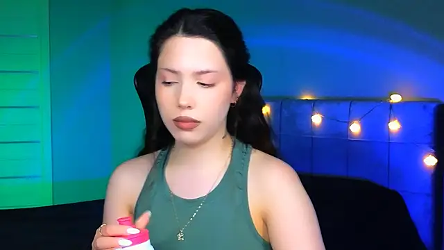 Snapshot of Stacy_Gonzales_ chatting on March 2025 09:06:01 AM Stacy Gonzales online show from March 2025 09:06:01 AM