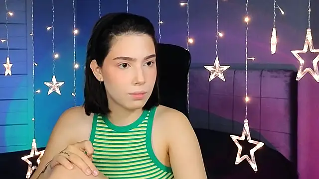 Snapshot of Stacy_Gonzales_ chatting on October 2025 10:25:01 AM Stacy Gonzales online show from October 2025 10:25:01 AM