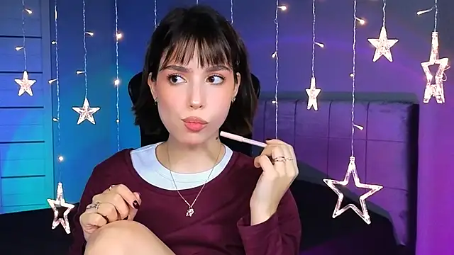 Snapshot of Stacy_Gonzales_ chatting on October 2025 11:33:02 AM Stacy Gonzales online show from October 2025 11:33:02 AM