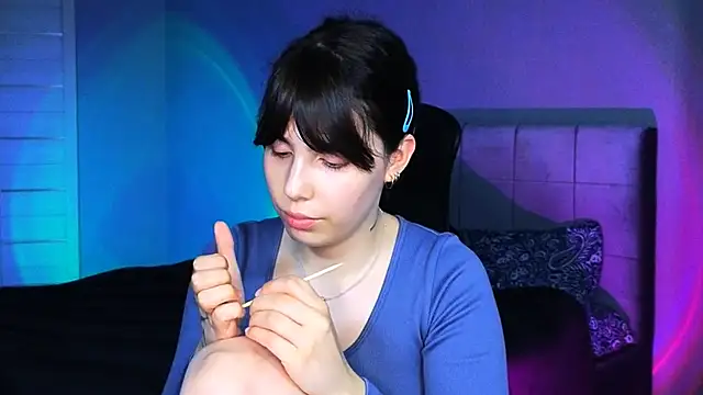 Stacy Gonzales  online show from April 2026 11:30:02 AM