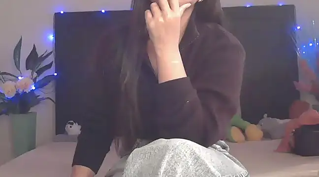 WildRuhi20 online show from March 2025 11:17:01 AM