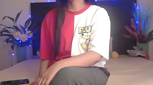 WildRuhi20 online show from March 2025 09:43:01 AM