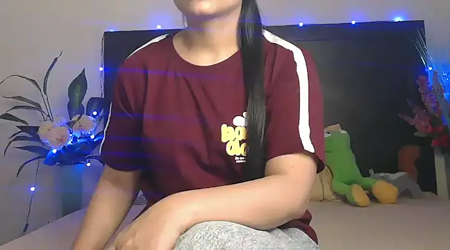 WildRuhi20 online show from March 2025 04:07:02 AM