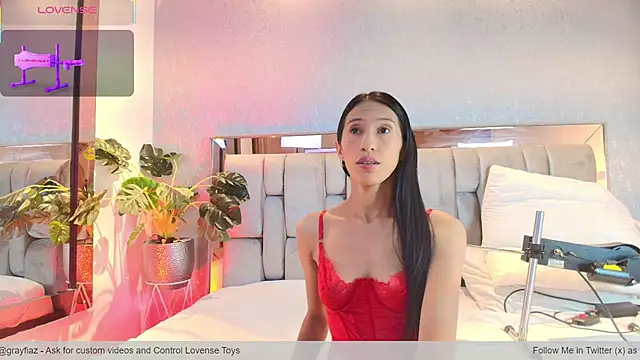 Snapshot of RoseTaylor__ chatting on February 2026 05:22:02 AM RoseTaylor online show from February 2026 05:22:02 AM