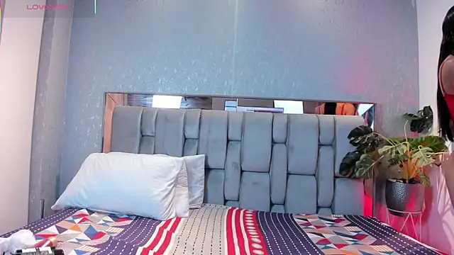 Snapshot of RoseTaylor__ chatting on February 2026 04:52:01 AM RoseTaylor online show from February 2026 04:52:01 AM