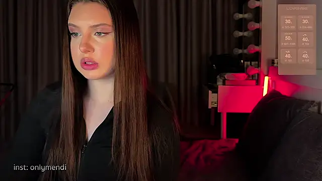 MENNDI online show from March 2025 05:04:01 PM