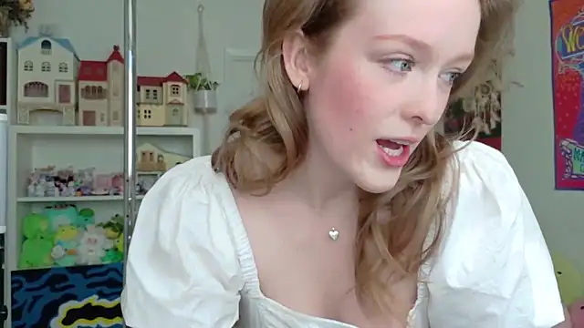 Daisy Dollxo online show from April 2026 07:04:01 PM
