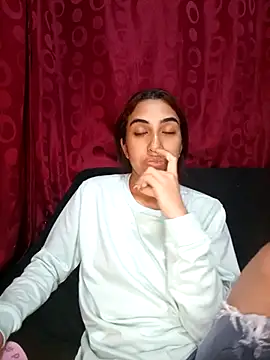 ifeelverywet andhot online show from January 2025 07:11:01 PM