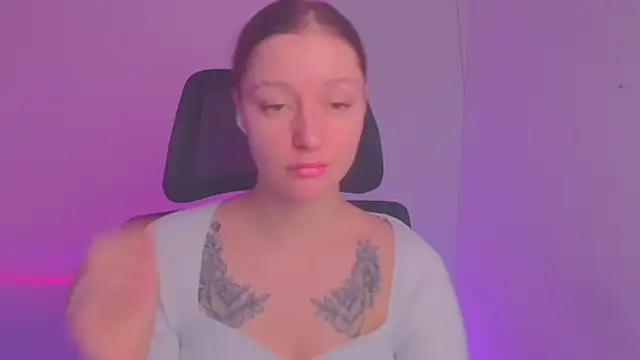 Snapshot of Fantasy_July chatting on December 2024 06:30:02 AM Fantasy July online show from December 2024 06:30:02 AM