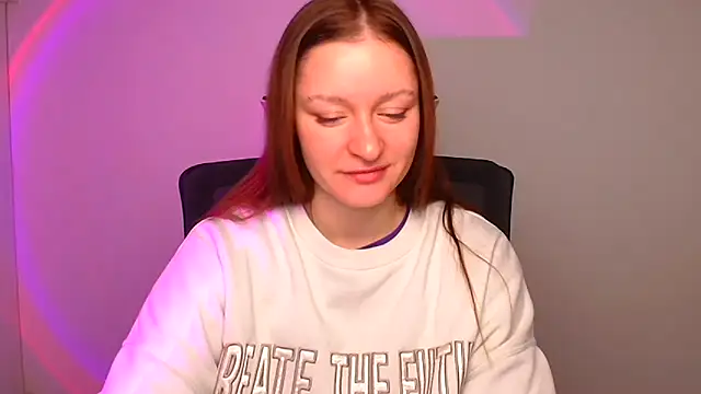 Snapshot of Fantasy_July chatting on December 2024 06:44:01 AM Fantasy July online show from December 2024 06:44:01 AM