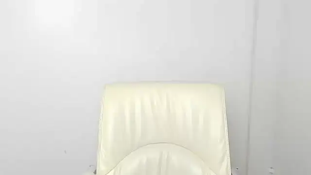 Snapshot of Fantasy_July chatting on March 2025 06:46:02 AM Fantasy July online show from March 2025 06:46:02 AM