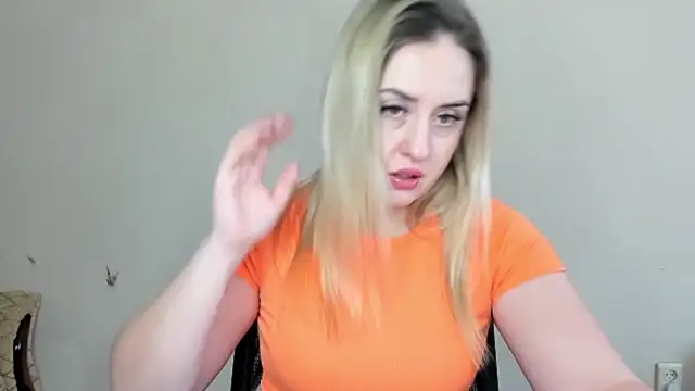 Snapshot of KennaJamess8 chatting on February 2025 08:04:01 AM KennaJamess8 online show from February 2025 08:04:01 AM