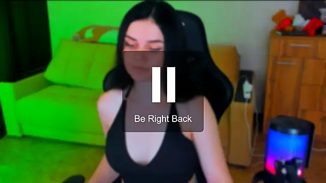 Lora Cain online show from February 2025 02:59:02 PM