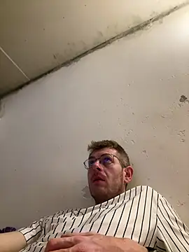 adrian90bi11 online show from March 2026 05:18:02 PM