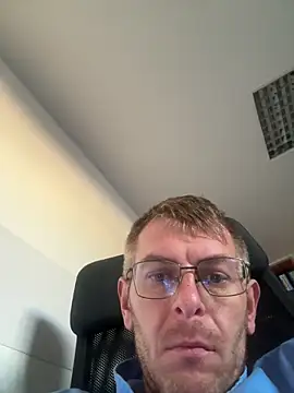 adrian90bi11 online show from May 2026 03:38:02 PM