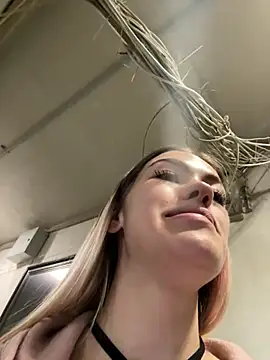 Snapshot of -Sexy_Barbie- chatting on February 2025 07:15:02 AM -Sexy Barbie- online show from February 2025 07:15:02 AM