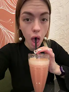 Snapshot of -Sexy_Barbie- chatting on February 2025 09:11:01 AM -Sexy Barbie- online show from February 2025 09:11:01 AM