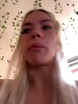 Snapshot of -Sexy_Barbie- chatting on September 2025 04:28:01 AM -Sexy Barbie- online show from September 2025 04:28:01 AM