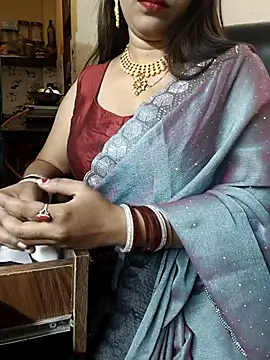 Madhavi mishra online show from November 2025 07:18:02 AM