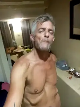 Snapshot of NICJOHNS chatting on January 2025 08:29:01 PM NICJOHNS online show from January 2025 08:29:01 PM