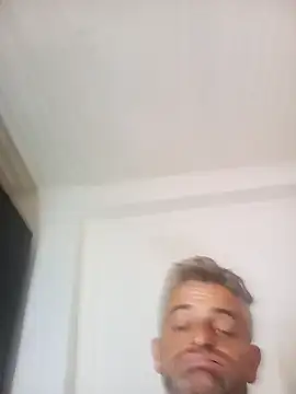 Snapshot of NICJOHNS chatting on February 2025 12:28:01 PM NICJOHNS online show from February 2025 12:28:01 PM