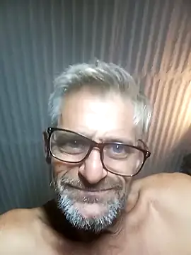 Snapshot of NICJOHNS chatting on February 2025 08:36:01 PM NICJOHNS online show from February 2025 08:36:01 PM