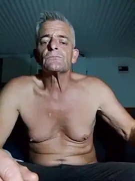 Snapshot of NICJOHNS chatting on January 2026 08:14:02 PM NICJOHNS online show from January 2026 08:14:02 PM