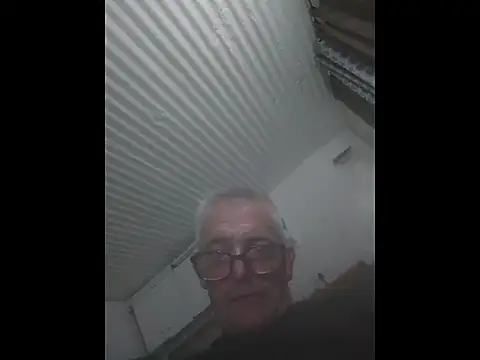 Snapshot of NICJOHNS chatting on February 2026 09:09:02 PM NICJOHNS online show from February 2026 09:09:02 PM