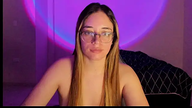 atenas 05  online show from October 2025 09:32:02 AM