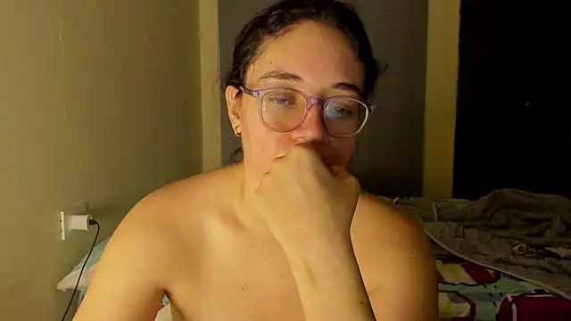 Snapshot of atenas_05_ chatting on July 2026 09:26:01 AM atenas 05 online show from July 2026 09:26:01 AM