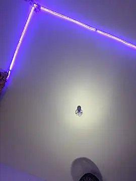 Snapshot of alisson_carolina73 chatting on February 2025 04:15:02 AM alisson carolina73 online show from February 2025 04:15:02 AM