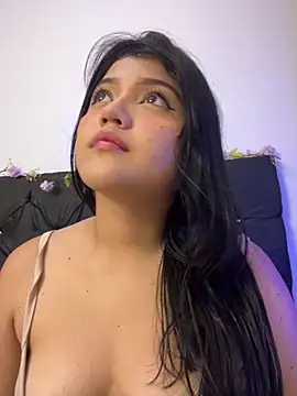 Snapshot of alisson_carolina73 chatting on September 2025 03:32:01 AM alisson carolina73 online show from September 2025 03:32:01 AM