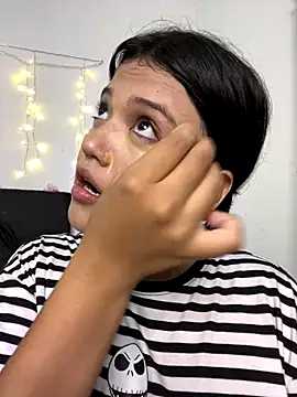 Snapshot of alisson_carolina73 chatting on October 2025 09:10:02 PM alisson carolina73 online show from October 2025 09:10:02 PM