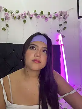 Snapshot of alisson_carolina73 chatting on February 2026 02:32:02 AM alisson carolina73 online show from February 2026 02:32:02 AM