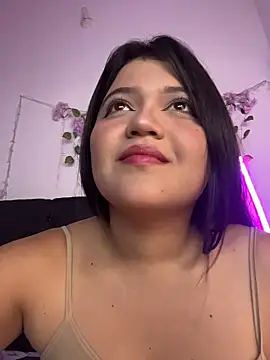 Snapshot of alisson_carolina73 chatting on February 2026 01:49:01 AM alisson carolina73 online show from February 2026 01:49:01 AM