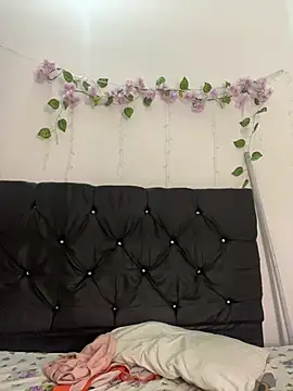 Snapshot of alisson_carolina73 chatting on March 2026 10:34:02 PM alisson carolina73 online show from March 2026 10:34:02 PM