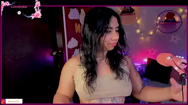 Snapshot of kiki_cavilll chatting on September 2025 02:18:02 PM kiki cavilll online show from September 2025 02:18:02 PM