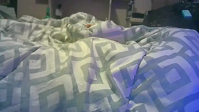 DI4MOND FIR3 online show from October 2025 02:15:01 AM