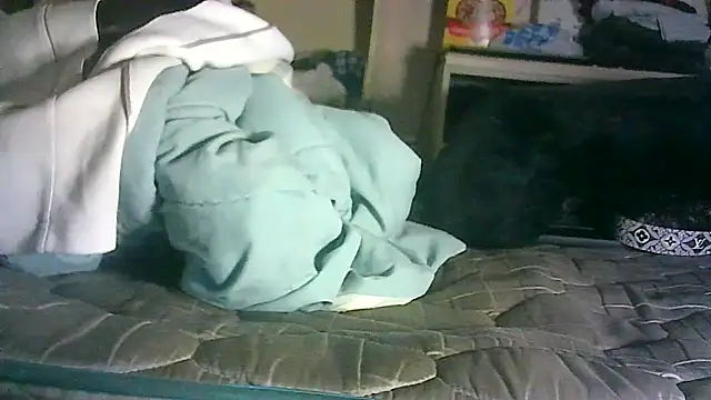 DI4MOND FIR3 online show from May 2026 03:13:01 AM