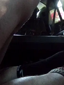 Snapshot of TattMan13 chatting on September 2025 04:00:01 AM TattMan13 online show from September 2025 04:00:01 AM