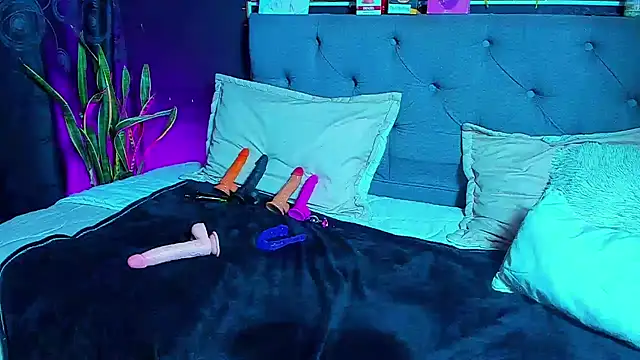 dulce celeste15 online show from January 2025 10:53:02 PM