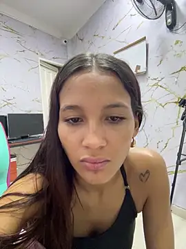 Carohorny4u online show from December 2025 11:27:02 AM