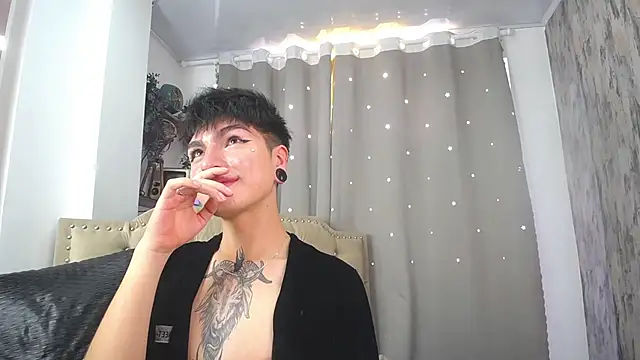 CataFox  online show from January 2025 03:08:01 PM