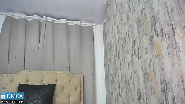 CataFox  online show from February 2025 01:38:01 AM