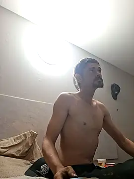 Puusy780 online show from March 2026 03:35:02 AM