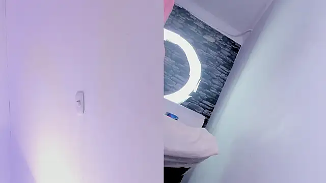 zoe backer online show from November 2025 11:31:02 AM