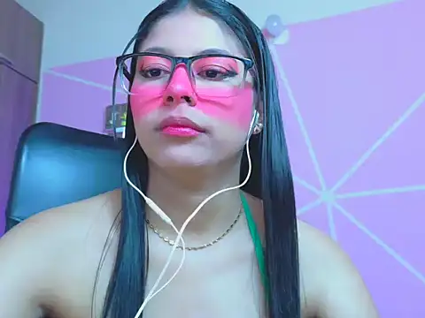  ALLYSON18  online show from May 2026 12:32:02 PM