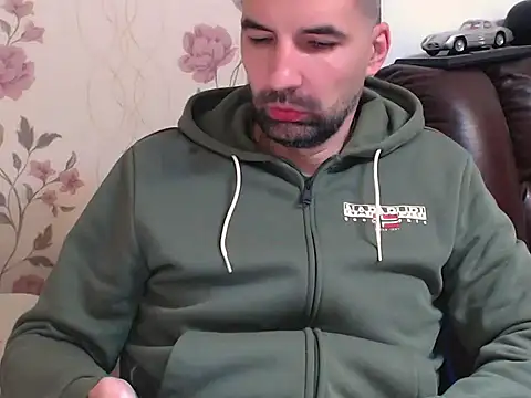 Leo 1617 online show from April 2026 07:14:01 PM