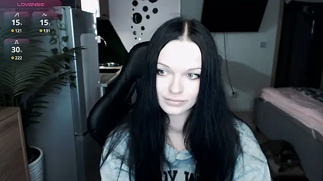 Snapshot of illililliilli chatting on January 2025 03:43:01 AM illililliilli online show from January 2025 03:43:01 AM