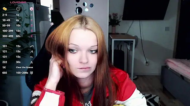 Snapshot of illililliilli chatting on March 2025 09:29:01 AM illililliilli online show from March 2025 09:29:01 AM